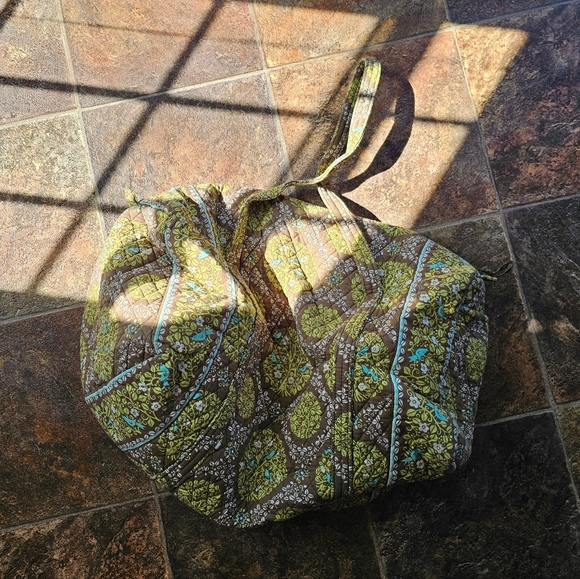 Vera Bradley Sittin in a Tree Original Large Duffel - Picture 2 of 14